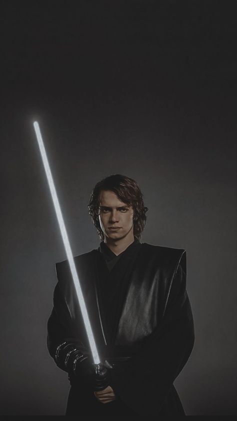 Star Wars Art Aesthetic, Anakin Skywalker Poster, Anakin Wallpaper Iphone, Anakin Skywalker Wallpaper Aesthetic, Anakin Skywalker Lockscreen, Anikan Skywalker Wallpaper, Star Wars Wallpaper Anakin, Star Wars Profile Picture, Anakin Wallpaper