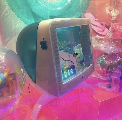 Imac G3, Y2k Futurism, Y2k Futuristic, Old Web, Y2k Room, New Challenger, Brides With Tattoos, Kidcore Aesthetic, Tv Head