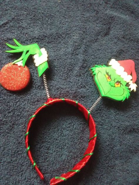 Diy Grinch Headband, Grinch Headband Craft, Grinch Headband, Christmas Headbands Women, Christmas Headband Diy, Diy Christmas Hats, Christmas Headbands, Diy Disney Ears, Diy Mickey Ears