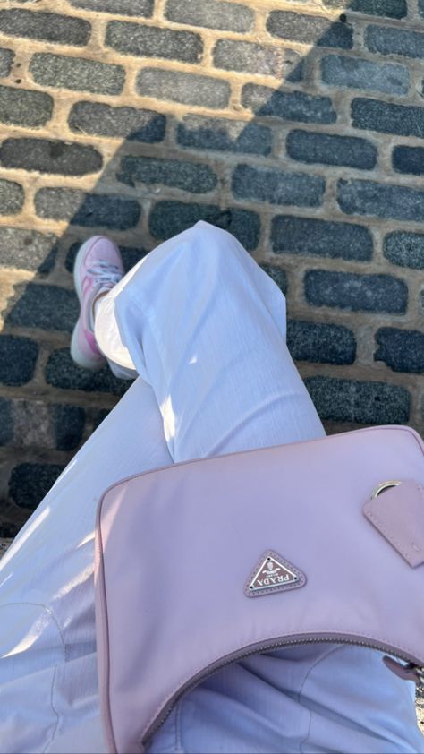 Pink Prada Bag Aesthetic, Pink Prada Purse, Prada Bag Pink, Prada Nylon Bag Outfit, Prada Bag Aesthetic, Pink Prada Bag, Pink Girl Aesthetic, Prada Re Edition 2000, Aesthetic Pilates