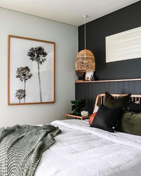 Taking things a little boho now, with this gorgeous bedroom featuring a black panel ledge wall. We’re not usually ones for feature walls, but here where the material has been switched up, it just works. The rattan pendant light and soft white bedding pairs perfectly with the palm print wall art. Click the image and come explore more black wall inspiration. Boho Master, Black And White Bedroom, Feature Wall Bedroom, Interior Design Institute, Dekorasi Kamar Tidur, North Coast, Master Bedrooms Decor, Main Bedroom, Small Room