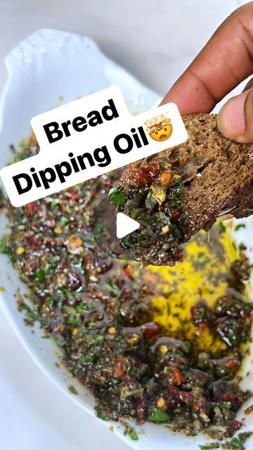 Toasted Garlic Olive Oil Bread Dip, Loaded Olive Oil Dipping Sauce, Bread Dipping Oil Recipe, Dipping Oil Recipe, Olive Oil Dip For Bread, Bread Oil, Olive Oil Dip, Bread Dipping Oil, Dipping Oil