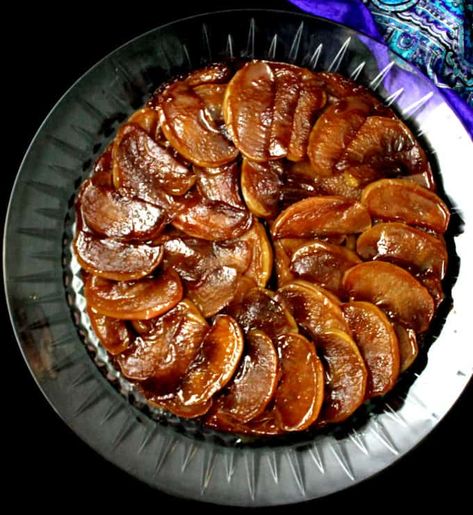 Irish Apple Tart Recipe, Desserts For Spring, Dessert French, Tarte Tatin Recipe, Apple Tarte, French Tart, Apple Tart Recipe, Celebration Food, Caramelized Apples