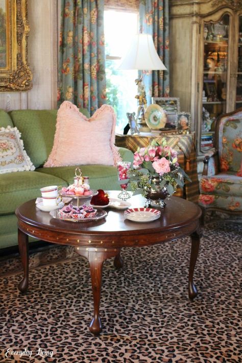 Eclectic Decorating, Tea Room Decor, Cottagecore Living, English Decor, Silver Teapot, Traditional Homes, Leopard Prints, Country Decorating, Sweet Valentine