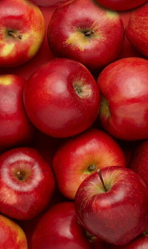 Ruby Aesthetics, Sacred Chakra, Apples Wallpaper, Pizza Fruit, 귀여운 음식 그림, Fruits Photos, Fruit Wallpaper, Fruit Photography, New Fruit