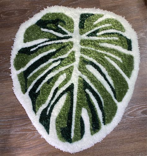 Monstera Leaf Tufted Rug, Monstera Tufted Rug, Plant Rug Tufting, Rug Tufting Ideas Easy, Tuft Rug Design Ideas, Green Floral Bedroom, Fashion Grails, Rug Tuft, Tufted Art