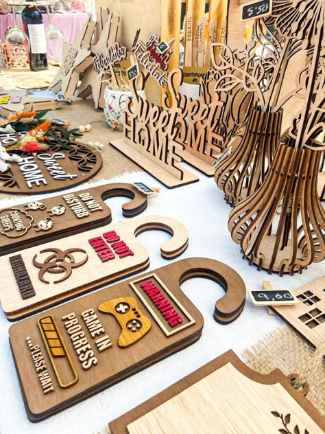 Take a look at our wooden door hangers and design yours! Diy Wood Laser Projects, Laser Cut Door Hanger, Laser Wedding Ideas, Lazer Engraver Ideas, Wood Laser Projects, Wood Laser Cut Ideas, Laser Cut Wood Projects, Wood Engraving Ideas, Lazer Engraver