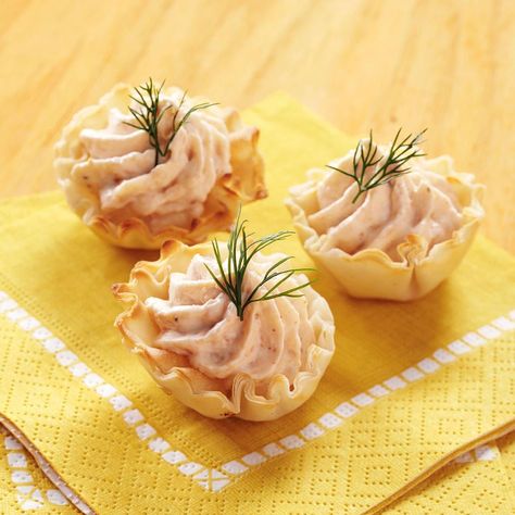 Salmon Mousse Tartlets Recipe -While these tartlets are delicious when baked, the no-bake version is easier to take and serve at a potluck. —Diana Doran, Pittsburgh, Pennsylvania Salmon Mousse Recipes, Frozen Fish Recipes, Smoked Salmon Mousse, Party Appetizer Dips, Salmon Mousse, Phyllo Recipes, Easter Food Appetizers, Dip Recipes Appetizers, Tartlets Recipe