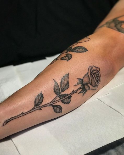 Rose On Forearm Tattoo, Rose Tattoo Arm, Rose Tattoo Black, Single Rose Tattoos, Rose Tattoo Forearm, Rose Tattoo On Arm, Small Chest Tattoos, Rose Tattoo Sleeve, Simple Tattoos For Guys