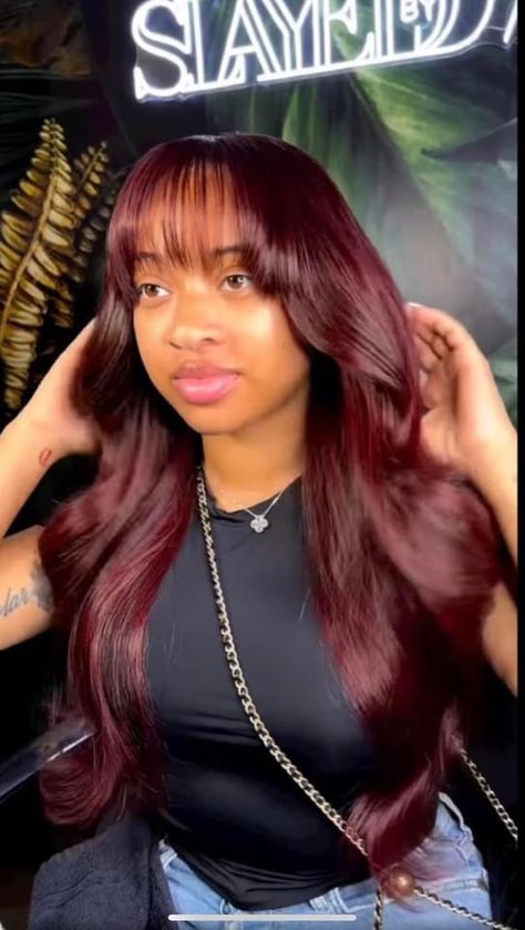 Red Hair Bangs Black Women, Red Bang Wig Black Women, Copper Wig With Bangs, Red Wig With Bangs Black Women, Burgandy Wig Hairstyles For Black Women, Dark Red Wig For Black Women, India Royale Hair Styles, Bombshell Bangs, Red Bang Wig