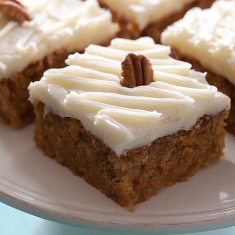 Sweet Potato Cake with Cream Cheese Icing - Farm Flavor Recipe Sweet Potato Cake Recipe, Cake With Cream Cheese Icing, Potato Cakes Recipe, Sweet Potato Cake, Cake With Cream Cheese Frosting, Sheet Cake Pan, Potato Cakes, Cream Cheese Icing, With Cream Cheese Frosting