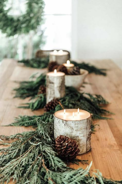 Natural Holiday Decor, Woodland Christmas Decor, Natural Christmas Decor, Deco Nature, Natural Christmas, Woodland Christmas, Christmas Inspo, Christmas 2022, Christmas Aesthetic