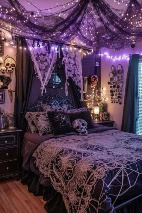 idea para decorar♥︎ Sagittarius Bedroom Ideas, Twin Size Bedroom Ideas, Twin Size Bedroom, Twin Bedroom Ideas, Ideas Small Bedroom, Goth Bedroom Ideas, Bedroom Ideas For Teens, Whimsy Goth Bedroom, Twin Boys Bedroom