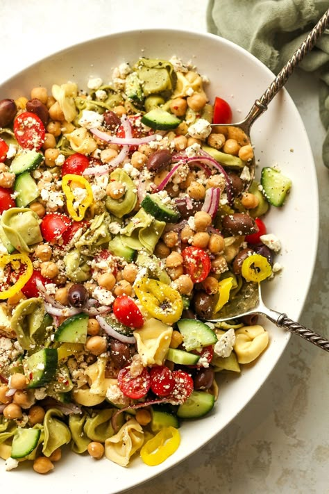 Greek Tortellini Pasta Salad Pasta Salad Vinaigrette, Tahini Pasta Salad, Greek Tortellini Pasta Salad, Italian Tortellini Pasta Salad, Greek Tortellini, 2025 Meals, Garbanzo Beans Salad, Tortellini Pasta Salad, Mediterranean Recipes Healthy