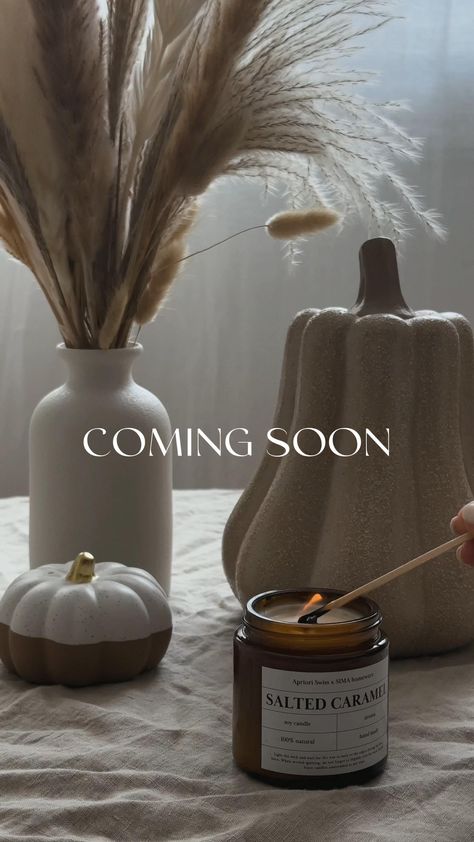 @aprioriswiss Immerse yourself in the cozy ambiance of @aprioriswiss x @SIMAhomeware coming soon scented candles, perfect for the autumn season😍 Available in two delightful aromas: Salted Caramel and Ginger Spice. Handcrafted with care, these candles are made from 100% soy wax infused with premium oils, ensuring a long-lasting, fragrant experience. Elevate your home with the warmth of these artisanal creations✨ Coming Soon Photography, Candle Ads Creative, Candle Staging Ideas, Candle Brand Photoshoot, Candle Business Photoshoot Ideas, Candle Photoshoot Ideas At Home, Lifestyle Candle Photography, Candle Shoot Ideas, Candle Content Ideas