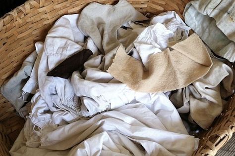 Forget Fancy Cleaning Cloths, Try a Rag Bag Replace Paper Towels, Rag Bag, Handwashing Clothes, Old Towels, Cleaning Rags, Clean Sink, Cleaning Cloths, Dirty Laundry, Tree Hugger