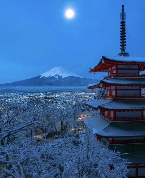 January 12 - Chureito Pagoda and Mount Fuji, Japan (kiyo_shizuoka) Chureito Pagoda, Mount Fuji Japan, Fuji Japan, Japan Winter, Shizuoka, January 12, Mount Fuji, Japanese Tattoo, Color Coding