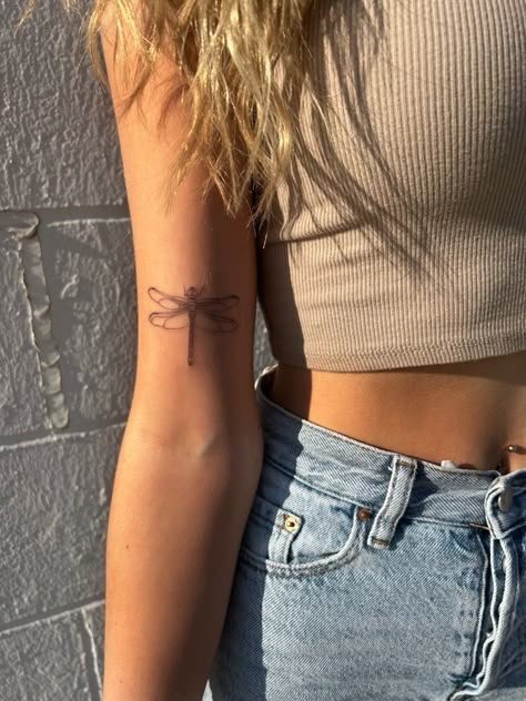 Tattoo Blonde Hair Jeans White Background Dragonfly Tan Dragonfly Bicep Tattoo, Shaded Dragonfly Tattoo, Dragonfly Tattoo On Arm, Dragonfly Tattoo Wrist, Dragonfly Arm Tattoo, Dragonfly Tattoo Placement, Dragonfly Tattoo Arm, Dragonfly Fashion, Tattoo Map