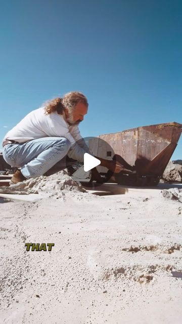 38K views · 3.7K likes | Jorge Medina on Instagram: "Behind the Scenes facts about the Star Wars Sandcrawler model built by ILM for the 1977 Film. 

#starwars #behindthescenes #starwarsfacts #starwarsexplained #starwarslore #howitwasbuilt" Star Wars Models, Star Wars Facts, The Star, Facts About, Behind The Scenes, Force, Star Wars, Models, Film