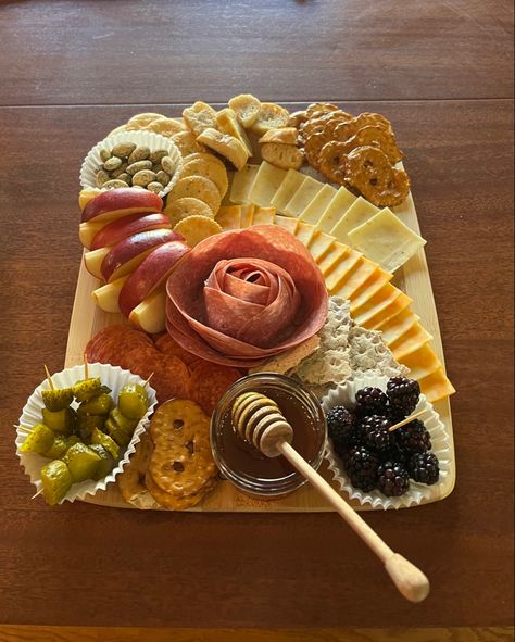 Cute Easy Charcuterie Board, Charcuterie Board For 1, Charcuterie Board Mini Sandwiches, Small Birthday Charcuterie Board, Individual Table Charcuterie Boards, Small Chacuretie Board, Two Person Charcuterie Board, Diy Small Charcuterie Board, 1 Person Charcuterie Board