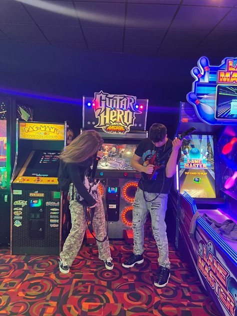 Rockstars, Guitar Hero, Cinema Arcade Sal And Larry, Arcade Date, Arcade Photoshoot, Monster Oc, Oc Poses, Hero Games, Secret Lovers, Couple Poses Reference, Lover Girl