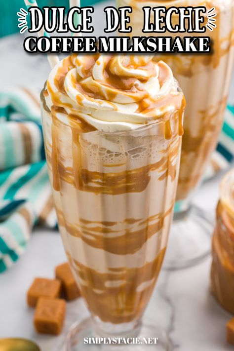 A dulce de leche coffee milkshake with a straw. Yummy Milkshakes, Milkshakes Recipes, Homemade Milkshake Recipe, Milkshake Ideas, Coffee Milkshake Recipe, Creamsicle Milkshake, Malt Recipe, Oreo Milkshake Recipe, Yummy Milkshake Recipes