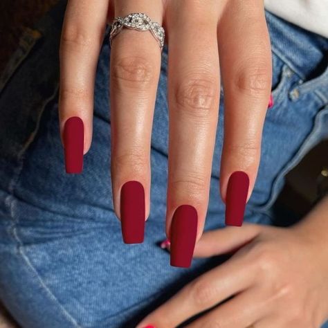 Red Tip Nails, Red Matte Nails, Matte Nail Colors, Oval Nails Designs, Long Square Nails, Coffin Nails Matte, Acrylic Nail Set, Red Acrylic Nails, Press On Nails Medium