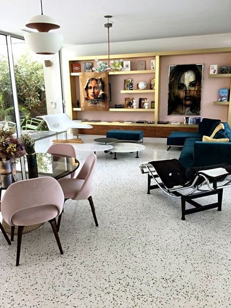 Terrazzo Tile Living Room, Black And White Terrazzo Floor, Terrazzo Living Room, Pink Terrazzo Floor, Sol Terrazzo, Green Terrazzo Floor, White Terrazzo Floor, Terrazo Flooring, Terazzo Floor