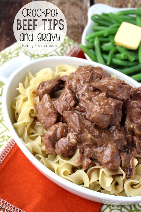 My Easy Crockpot Beef Tips with gravy takes only minutes to prepare. Then it cooks all by itself! This tender, juice beef makes an instant family favorite! Crockpot Beef Tips, Beef Tip Recipes, Instant Family, Beef Tips And Gravy, Family Fresh Meals, Crockpot Recipes Beef, Beef Tips, Crockpot Slow Cooker, Crockpot Beef