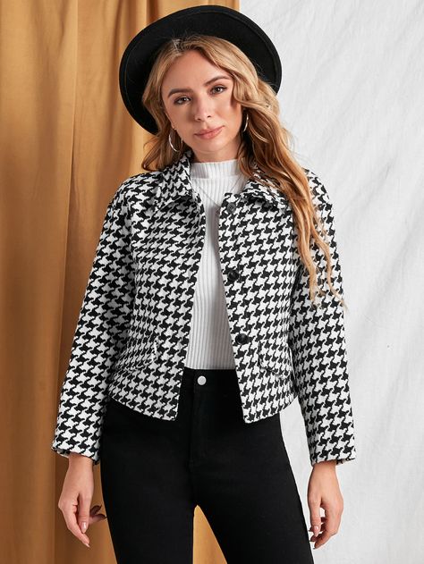 Velvet Jackets Women Outfits, Houndstooth Jacket Outfit Winter, Black And White Tweed Jacket Outfit, Houndstooth Jacket Outfit, Kashmir Outfits, White Tweed Jacket Outfit, Sew Wardrobe, Black And White Tweed Jacket, Velvet Jackets Women