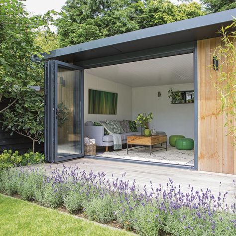 Garden room design ideas – expert advice to inspire a garden building Wall Art Decoration Ideas, Garden Office Ideas, Art Decoration Ideas, Extension Veranda, Contemporary Garden Rooms, Garden Lodge, Outdoor Decoration Ideas, Garden Room Ideas, Garden Room Extensions