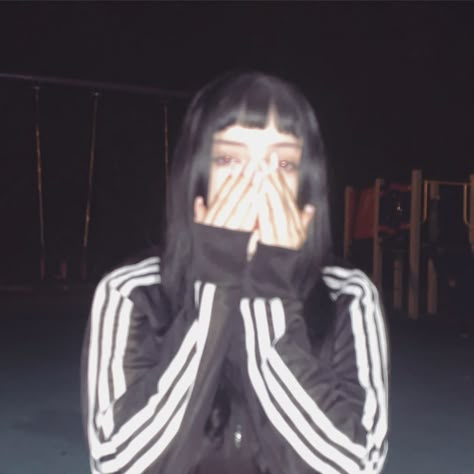 Adidas Hoodie Outfit, Black Adidas Outfit, 2017 Tumblr Aesthetic, Adidas Tumblr, Girl Grunge Aesthetic, Adidas Aesthetic, Pale Grunge, Russian Clothing, Hoodie Adidas