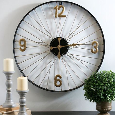 Bicycle Wheel Decor, Diy Furniture Videos, Bicycle Decor, Handmade Wall Clocks, Living Wall Decor, Bicycle Wheel, Wheel Decor, Wheel Art, Cool Clocks