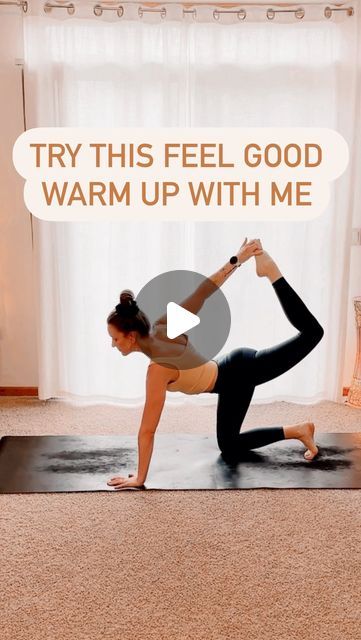 Fun Yoga Flow, Yoga Warm Up, Warm Up Yoga, Yoga Flow Video, Gentle Yoga Flow, Yoga Thoughts, Yoga Flow Sequence, Vinyasa Flow Yoga, Shoulder Injury