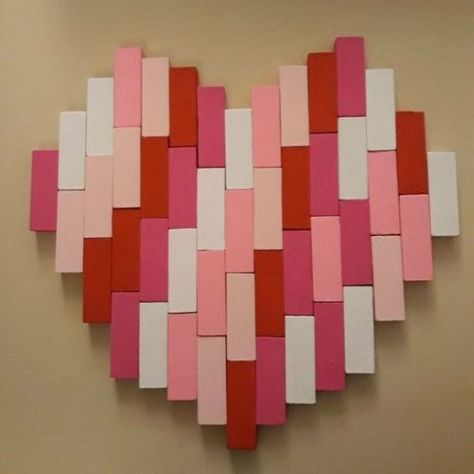 Valentine Crafts For Adults Creative, Valentine Jenga Block Crafts, Valentines Diy Gifts To Sell, Jenga Block Heart, Valentines Diy Decor, Diy Gifts For Valentines Day, Valentines Painting Ideas Canvases, Valentines Day Crafts For Adults, Jenga Blocks Crafts