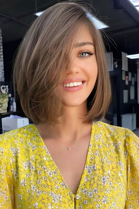 Elevate your look with neck length hairstyles that ooze sophistication. Dive into a world of cuts that promise style and simplicity. Ready to redefine your hair game? Tap the link for more style tips! Source: @the_bob_haircut | Instagram Carre Haircut, Neck Length Hair Cuts, Neck Length Hair, Lob Haircuts, Short Hairstyle Ideas, Long Bob Haircuts, Long Hair Color, Lob Haircut, Haircuts For Medium Hair