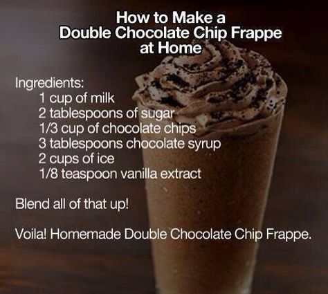 How to Make a Double Chocolate Chip Frappe! Chocolate Chip Frappe, Resep Starbuck, Minuman Starbucks, Frappe Recipe, Resep Smoothie, Frappuccino Recipe, Milkshake Recipe, Chocolate Shake, Starbucks Drinks Recipes