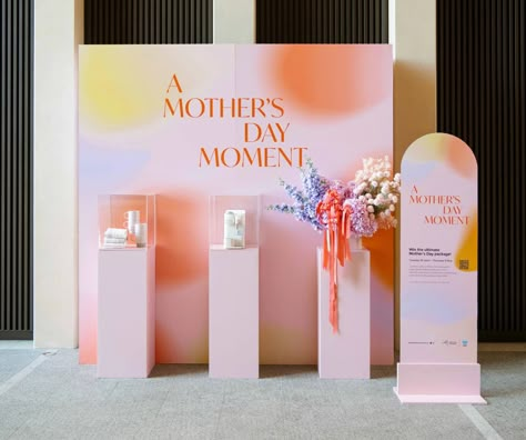 A Mother's Day Moment - Enque Agency Beauty Festival Event, Backdrop Event Design, Mothers Day Display, One Team One Dream, Launch Event Ideas, Business Launch Party, Mother's Day Event, Backdrop Event, Mother's Day Design