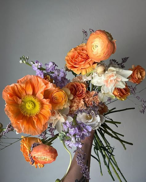 Cool Wedding Color Schemes, Lilac And Peach Flowers, Lavender Orange Green Wedding, Orange Lilac Color Palette, Coral And Lavender Wedding, Lavender And Orange Aesthetic, Lavender And Orange Bedroom, Purple Orange Wedding Flowers, Lilac Orange Wedding