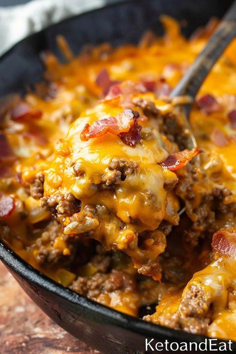 Carnivore Skillet Cheeseburger Casserole - For Carnivore Diet #LowCarbDessertRecipes Carnivore Diet Mayo, Carnivore Bacon Cheeseburger Soup, Carnivore Diet For Diabetics, Carnivore Ground Beef Casserole, Carnivore Hamburger Casserole, Carnivore Diet Recipes Meal Prep, Tuna Carnivore Recipes, Carnivore Cheeseburger Casserole, Keto Bacon Cheeseburger Casserole