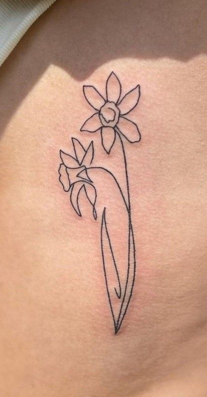 Daffodil One Line Drawing, 2 Daffodils Tattoo, Single Line Daffodil Tattoo, Mini Daffodil Tattoo, Single Line Tattoo Flower, Two Daffodils Tattoo, Daffodil Hip Tattoo, Daffodil Line Tattoo, One Line Daffodil