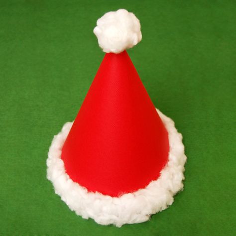 Santa Cone Hat | Kids' Crafts | Fun Craft Ideas | FirstPalette.com Santa Hat Crafts, Diy Christmas Hats, Diy Santa Hat, Christmas Party Hats, Santa Hat Pattern, Fun Craft Ideas, Diy Santa, Christmas Crafts For Kids To Make, Winter Crafts For Kids