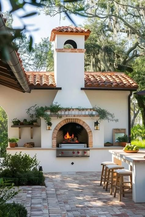 Outdoor Kitchen Patio Ideas, Kitchen Patio Ideas, Cheap Couches, Covered Patio Ideas, Furniture Ideas For Small Spaces, Arizona Backyard, Patio Decor Ideas, Hacienda Style Homes, Mexico House