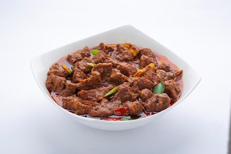 Beef masala or roast,kerala style homema... | Premium Photo #Freepik #photo #indian-curry #curry #indian-dish #meat-dish Beef Masala, Curry Indian, Meat Dish, Beef Curry, White Bowl, Indian Curry, Homemade Recipe, Free Business Card Mockup, Certificate Design