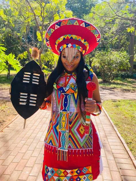 Imvunulo Zulu, Lobola Outfits Woman Dresses Zulu, Umembeso Dresses Zulu, Zulu Traditional Attire Umemulo, African Traditional Dresses Zulu, Zulu Dresses, Lobola Outfits Woman Dresses, Zulu Bride, Zulu Traditional Wedding