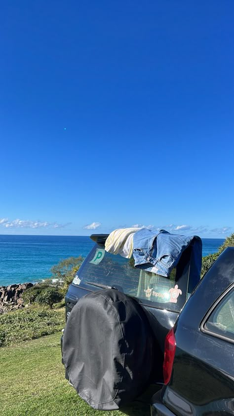 Aussie Indie Aesthetic, Car Camping Australia, Beach Camping Australia, Beach Car Camping, P Plates Driving Aesthetic Australia, Camping Australia Aesthetic, Ocean Picnic, Australia Camping, Picnic Outfit Ideas