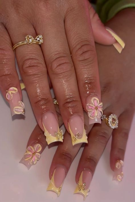 Acrylic Nails With Flowers, Nails With Flowers, Yellow French, Punk Nails, Hard Nails, Girly Acrylic, Girly Acrylic Nails, Acrylic Nails Designs, French Acrylic Nails