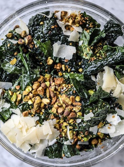 Parmesan Pistachio Kale Salad #parmesanpistachio #kalesalad Lacinato Kale Salad, Salad Parmesan, Lemon Kale Salad, Lacinato Kale, Roasted Pistachios, Dinosaur Kale, Pistachio Salad, Salad Kale, Shaved Parmesan