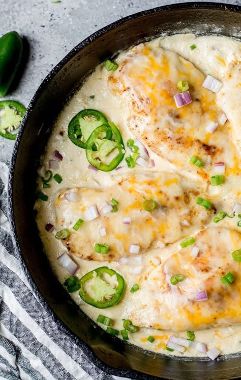 Jalapeno Chicken Recipes, Zucchini Pommes, Leftover Chicken Breast, Keto Guide, Easy Keto Meal Plan, Jalapeno Chicken, Slow Cooker Dinner, Recetas Keto, Keto Dinners