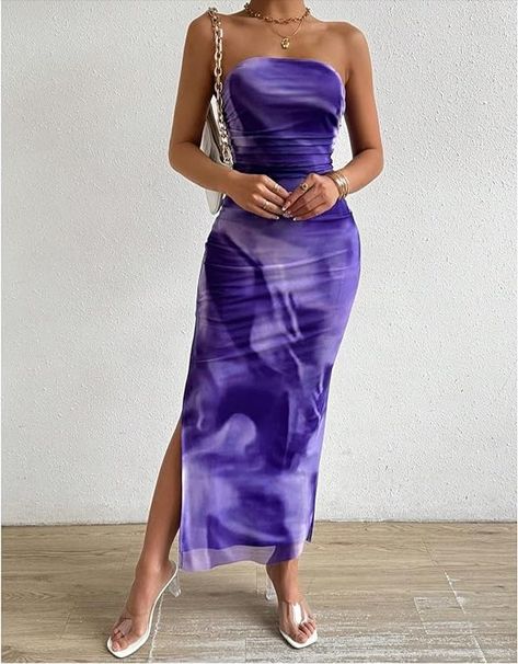 Pin Description: Get ready to turn heads with the Milumia Women's Summer Tie Dye Strapless Tube Dress! Made with a super soft and stretchy fabric, this bodycon maxi dress hugs your curves beautifully, providing all-day comfort. Its vibrant .  Product Features:  95% Polyester, 5% Elastane Machine washable Imported quality Pull-on closure for easy wear #SummerFashion #TieDyeDress #BodyconMaxiDress #StraplessDress #MilumiaStyle #SummerWardrobe #MaxiDressVibes 21st Birthday Outfit Ideas, Spaghetti Strap Dress Outfit, Chic Feminine Style, Big City Greens, Tye Dye Dress, Neat Casual Outfits, Plus Size Baddie Outfits, Strapless Tube Dress, Ombre Maxi Dress